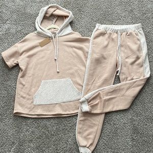 NEW with tags attached! Neutral jogger sweat set. Not heavy material.